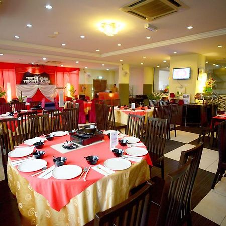 City Times Budget Stay Kuantan Exterior photo